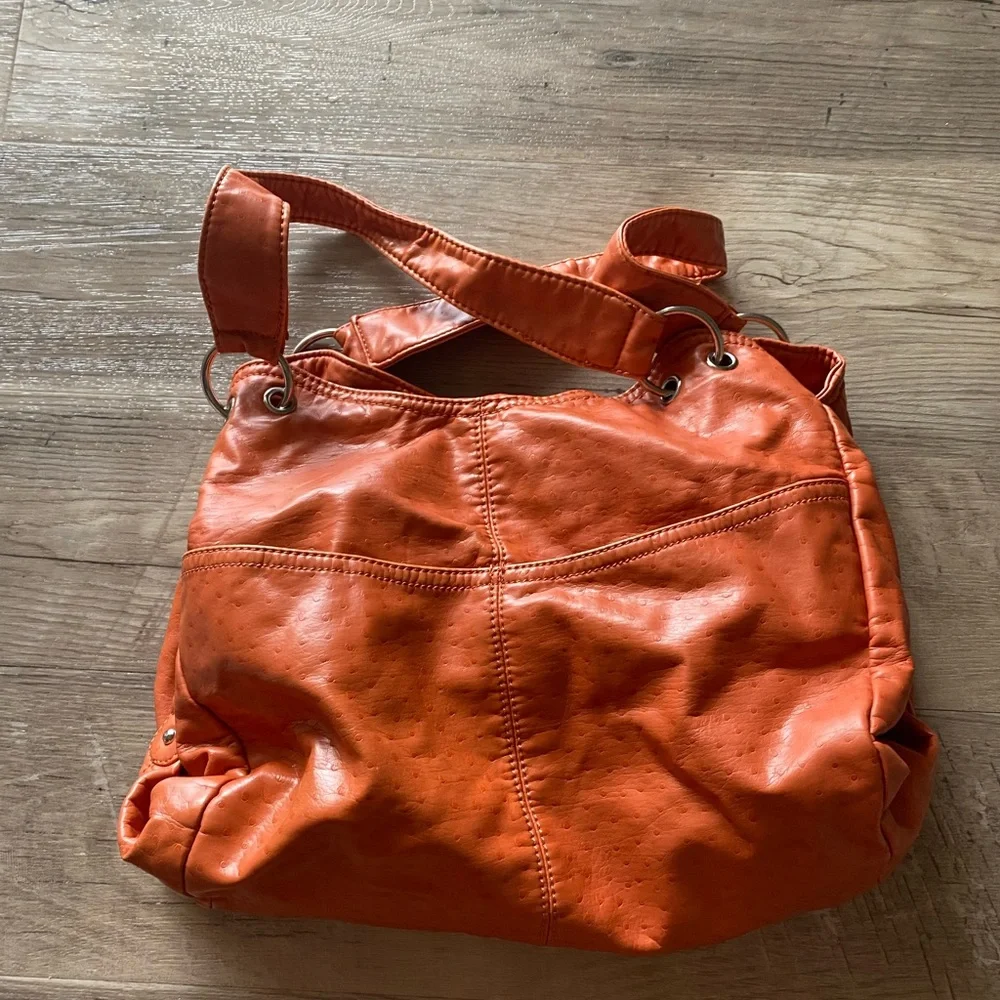 purse - Picture 3 of 4